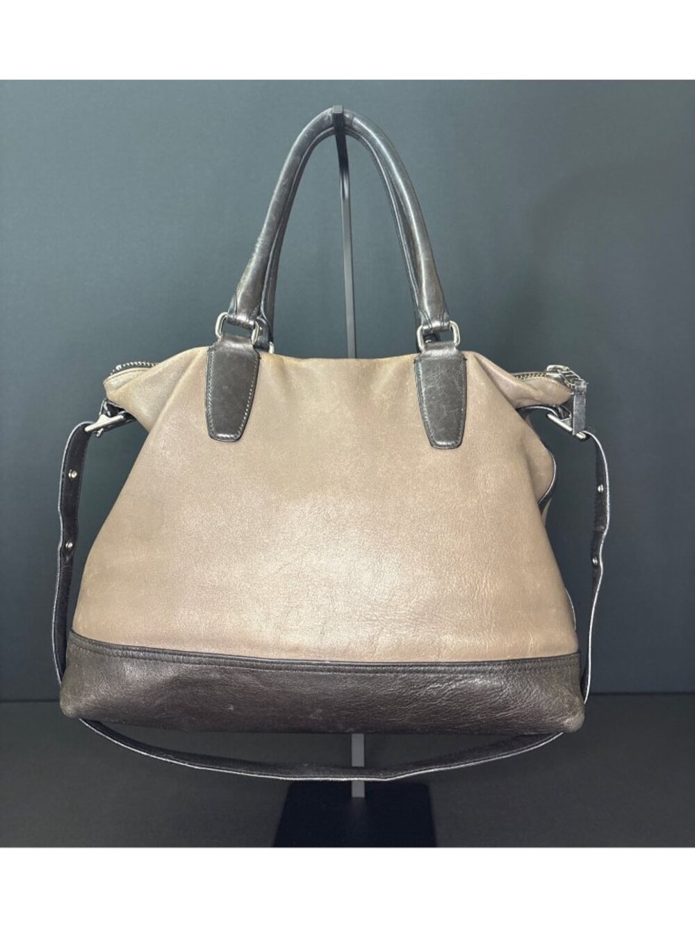 Coach Legacy Rory Satchel Leather Purse No. 19902 Taupe & Black Two-Tone Pebbled - Picture 3 of 16